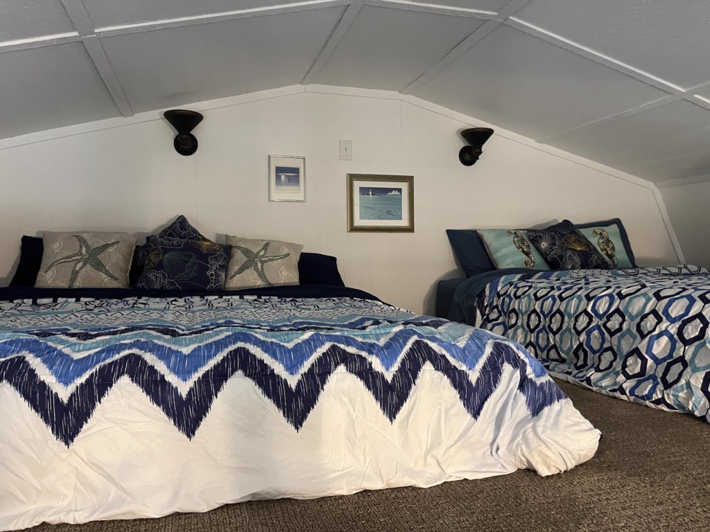 Lake Front Inn Lake Cabin - 15