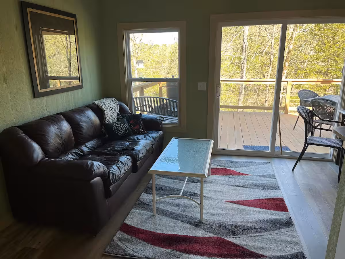 The Metropolitan Lake Cabin - 2